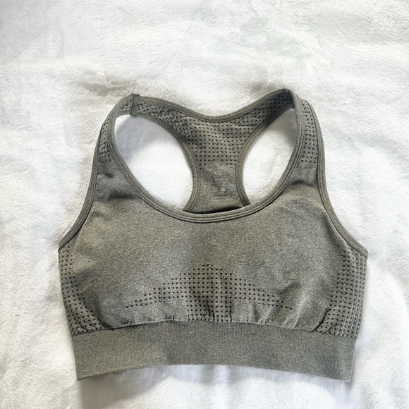 NVGTN Khaki Contour Seamless Leggings and Matching Seamless Sports Bra sz XS - Picture 3 of 4